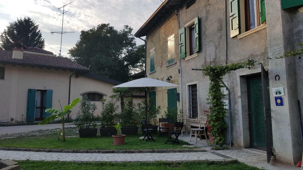 Country Dream Villa Ponti sul Mincio Bagian luar foto